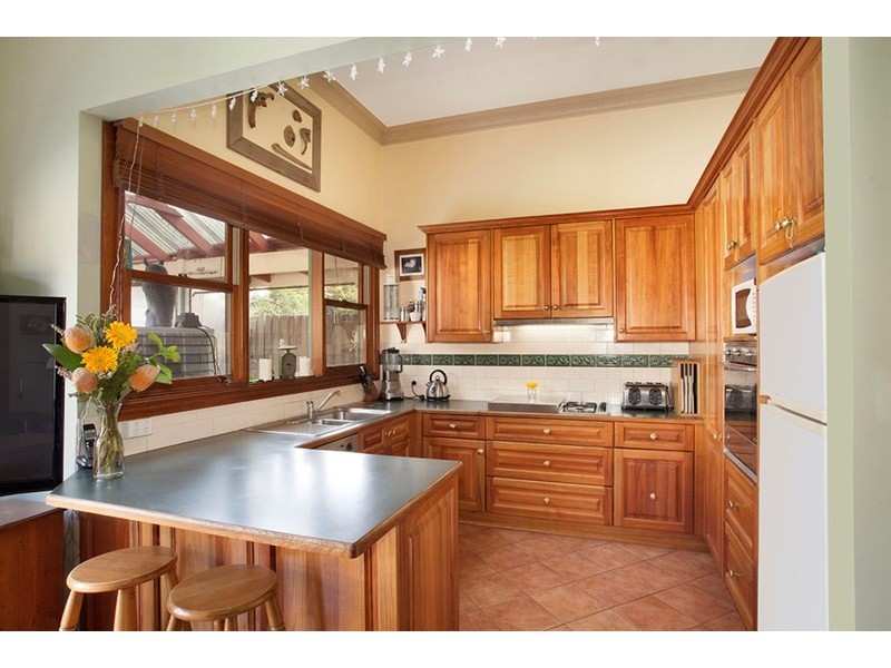 24 Jersey Parade, Carnegie VIC 3163