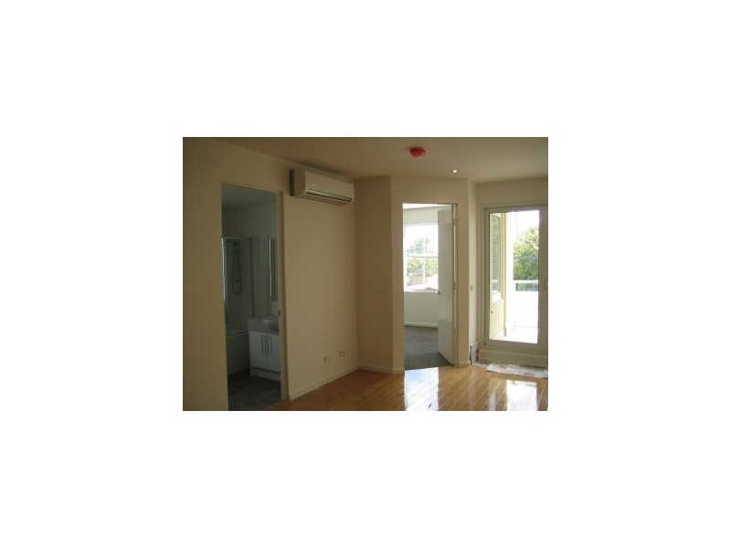 4/50 Poath Road, Hughesdale VIC 3166