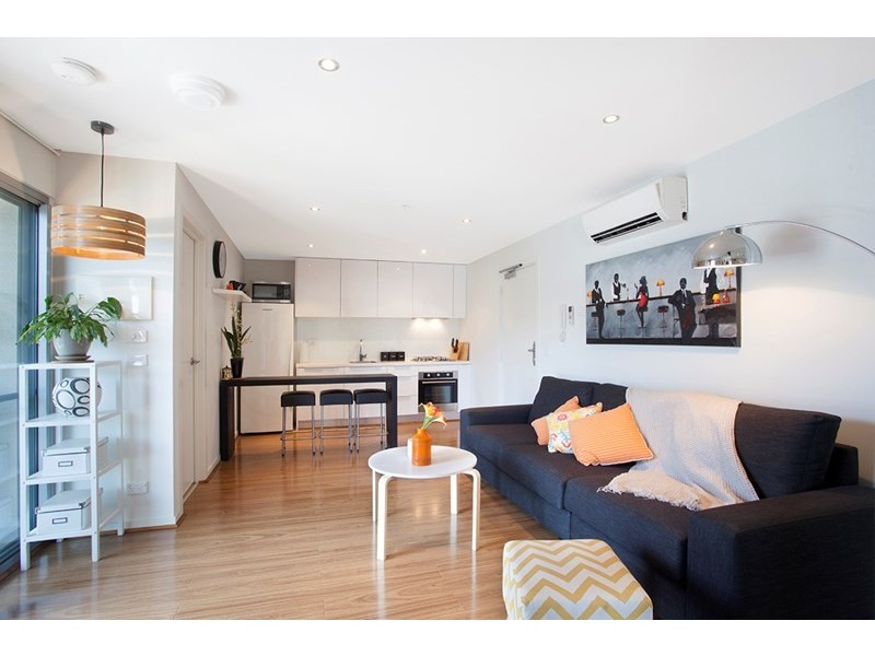 18/40 Koornang Road, Carnegie VIC 3163
