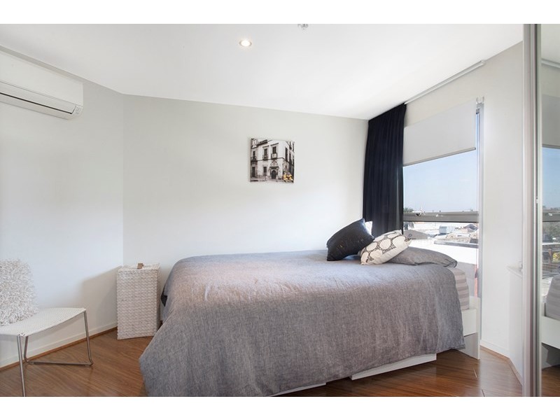 18/40 Koornang Road, Carnegie VIC 3163