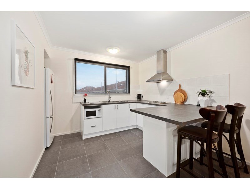 3 Ames Avenue, Carnegie VIC 3163