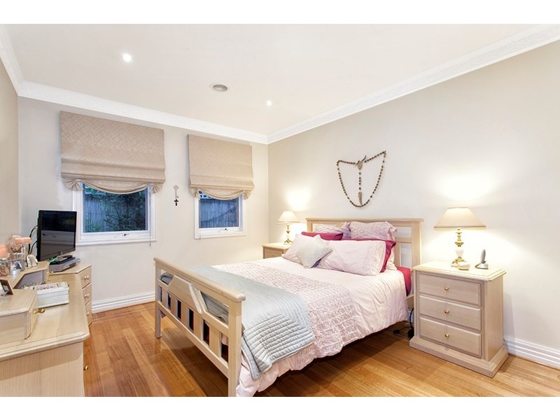 2A Normanby Street, Hughesdale VIC 3166