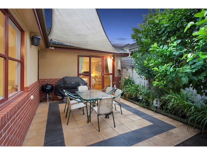 2A Normanby Street, Hughesdale VIC 3166