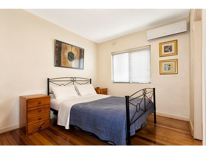 5/16 Kokaribb Road, Carnegie VIC 3163