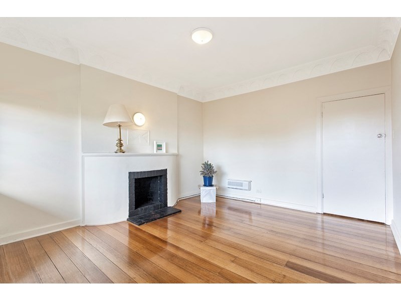 8/40 Eildon Road, St Kilda VIC 3182