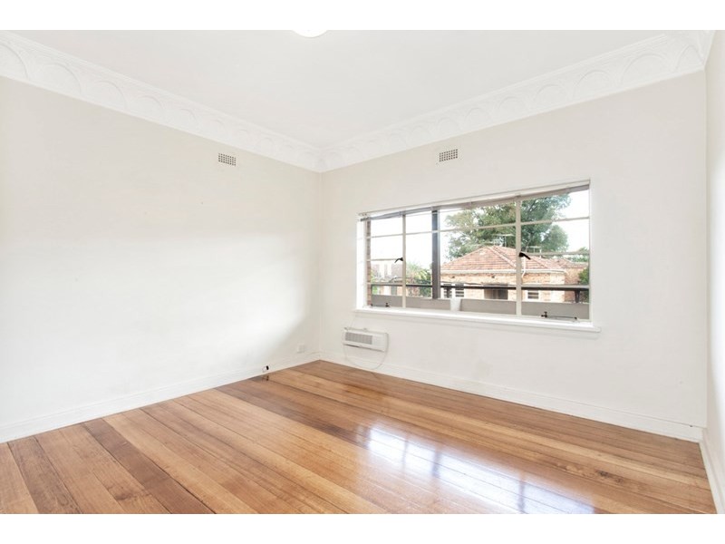 8/40 Eildon Road, St Kilda VIC 3182