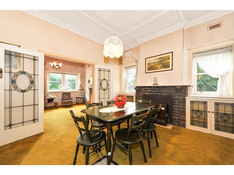 11 Paget Street, Hughesdale VIC 3166