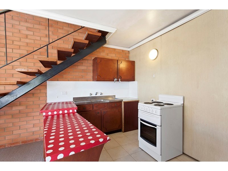 1/375 Neerim Road, Carnegie VIC 3163