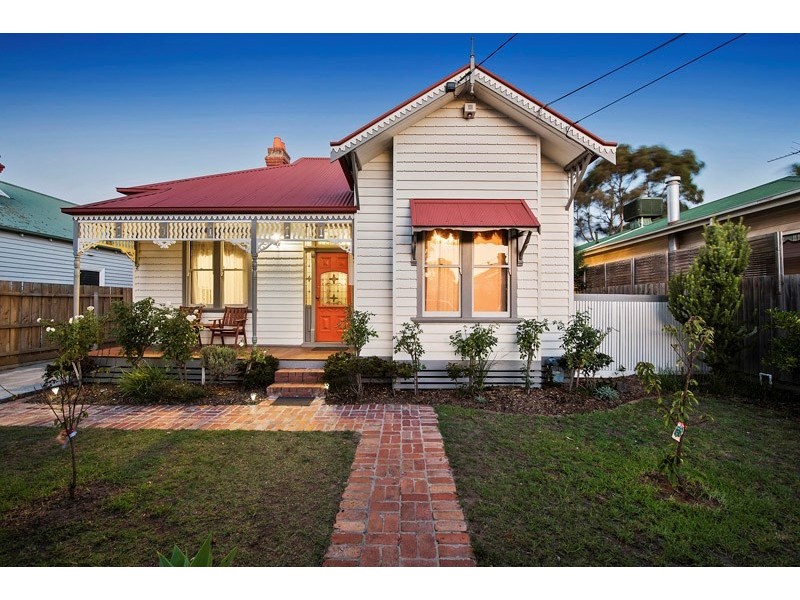18 Ames Avenue, Carnegie VIC 3163