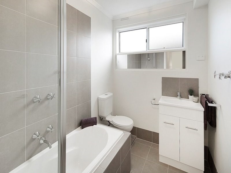 4/158 Kangaroo Road, Hughesdale VIC 3166