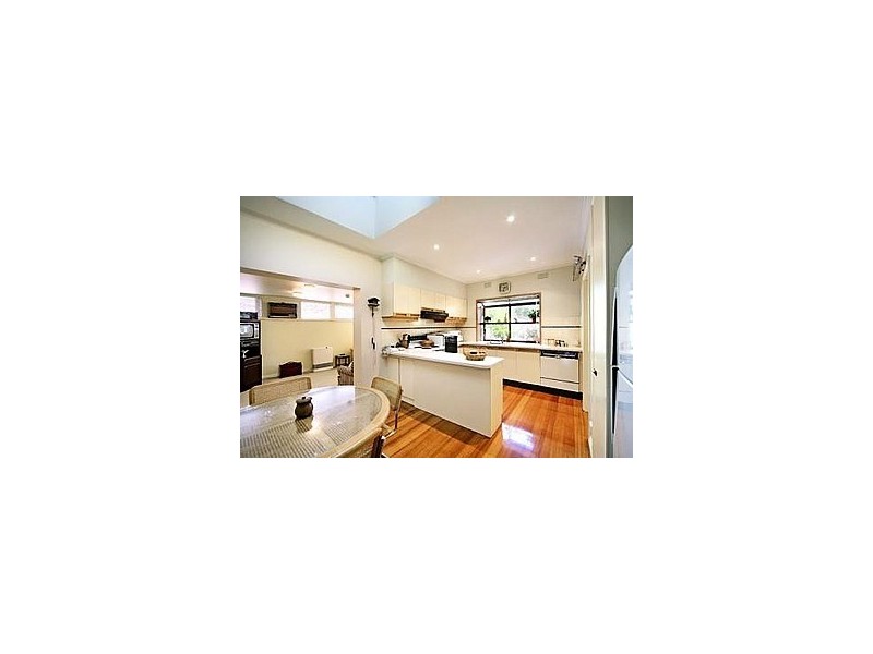 22 Leura Street, Murrumbeena VIC 3163