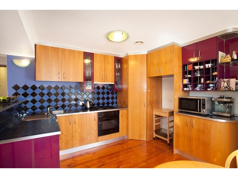 1/25 Paddington Road, Hughesdale VIC 3166