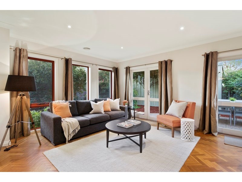 33B Emily Street, Carnegie VIC 3163