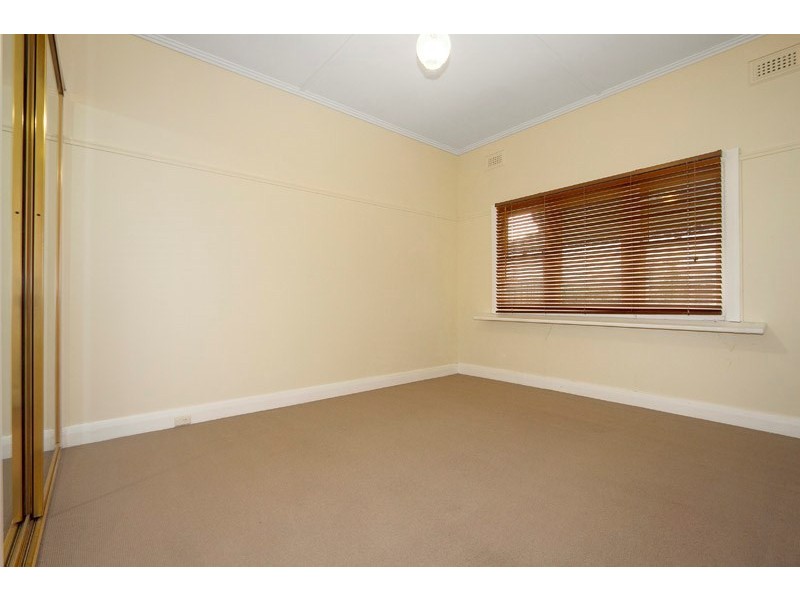 76 Oakleigh Road, Carnegie VIC 3163