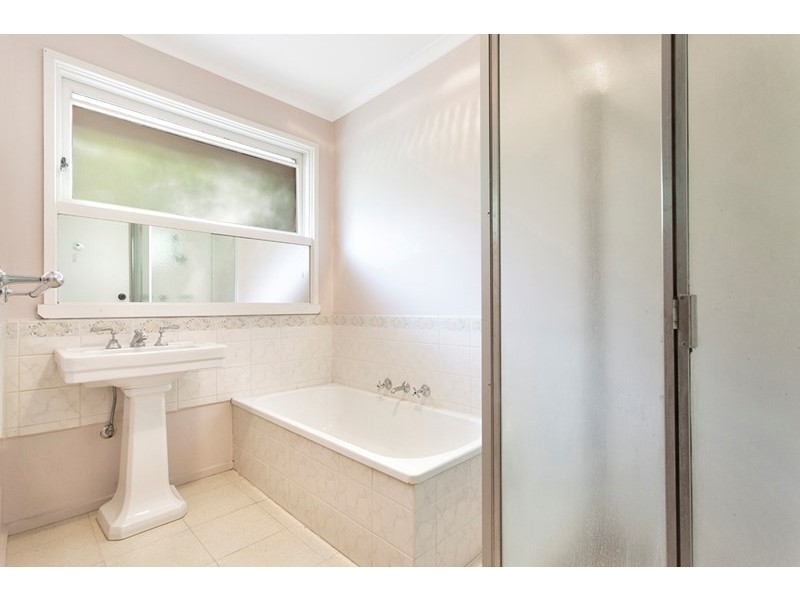 3/6 Mile End Road, Carnegie VIC 3163