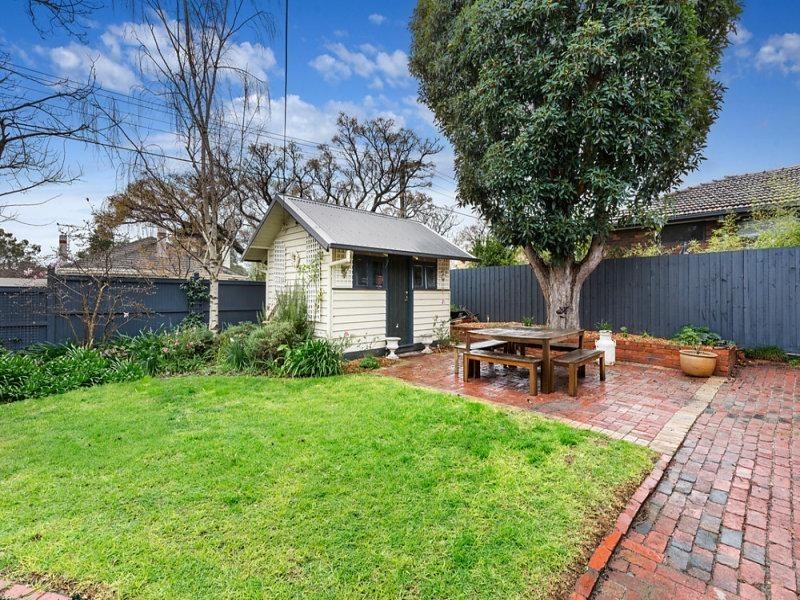 2 Looker Street, Murrumbeena VIC 3163