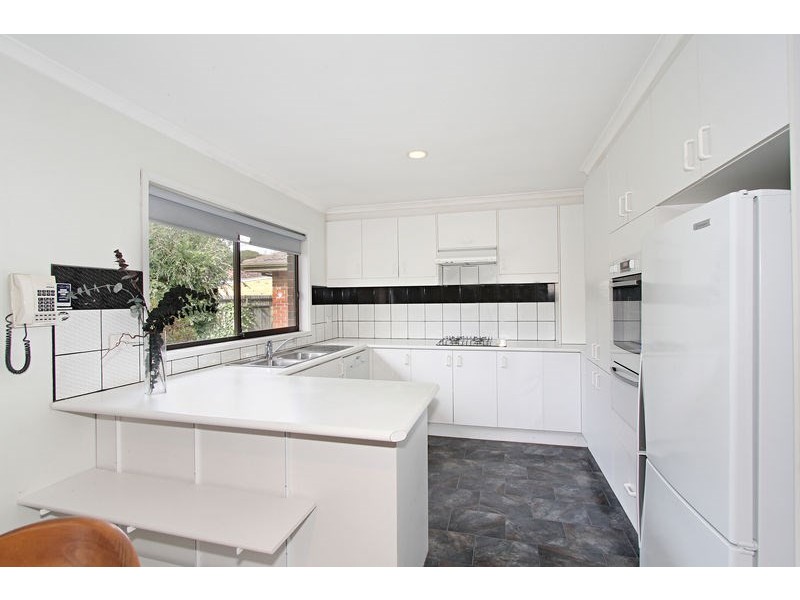 1/5 Woornack Road, Carnegie VIC 3163