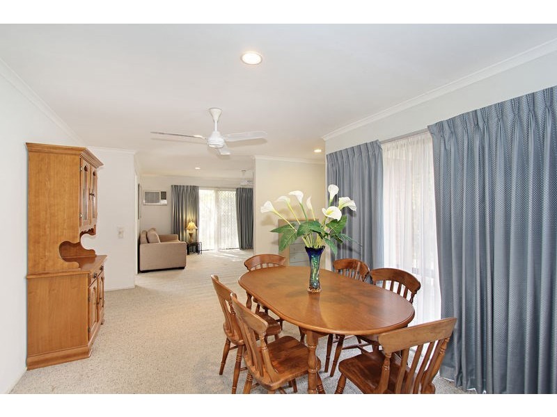 1/5 Woornack Road, Carnegie VIC 3163