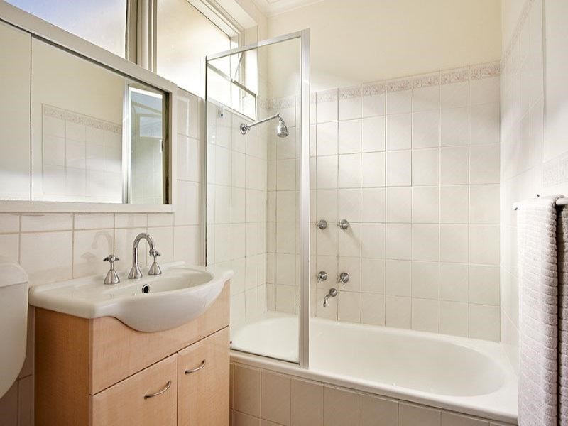 10/24 Alma Road, St Kilda VIC 3182