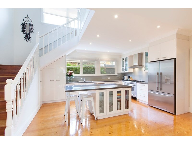 27 Emily Street, Carnegie VIC 3163