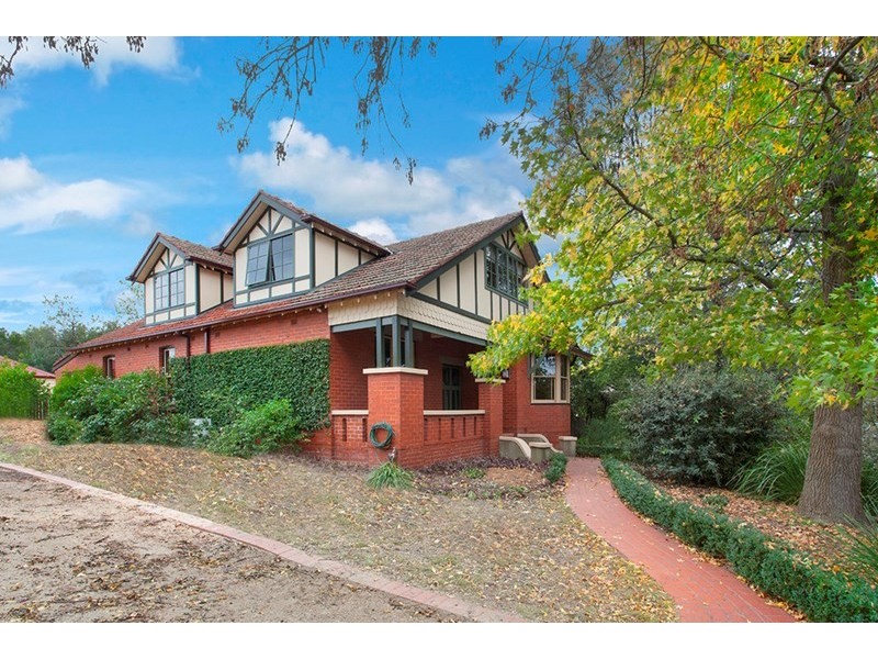 28 Poath Road, Hughesdale VIC 3166