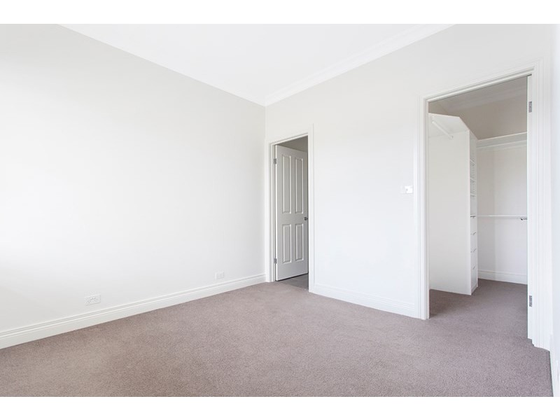 2/49 Norville Street, Bentleigh East VIC 3165