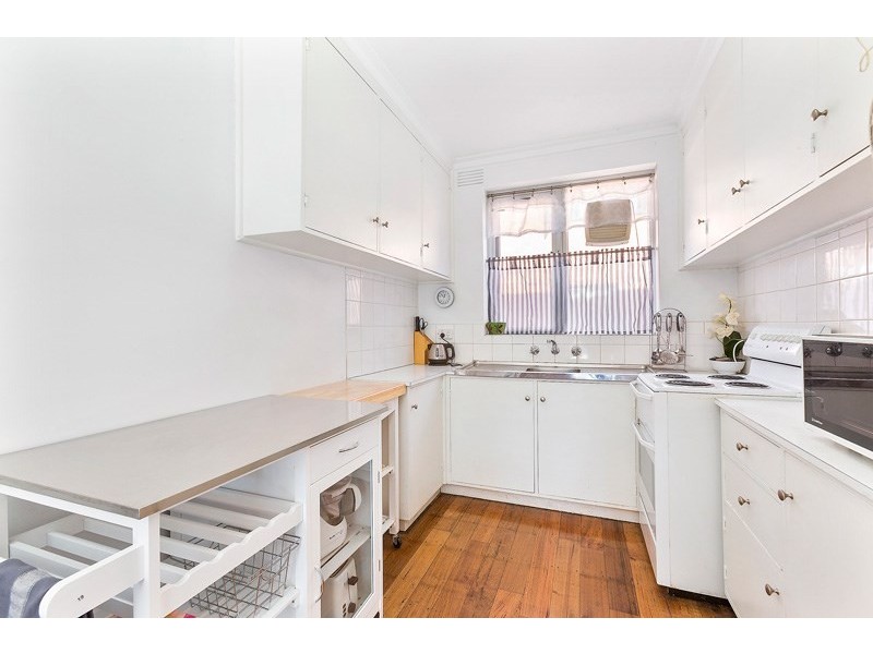 8/5 Derby Crescent, Caulfield East VIC 3145