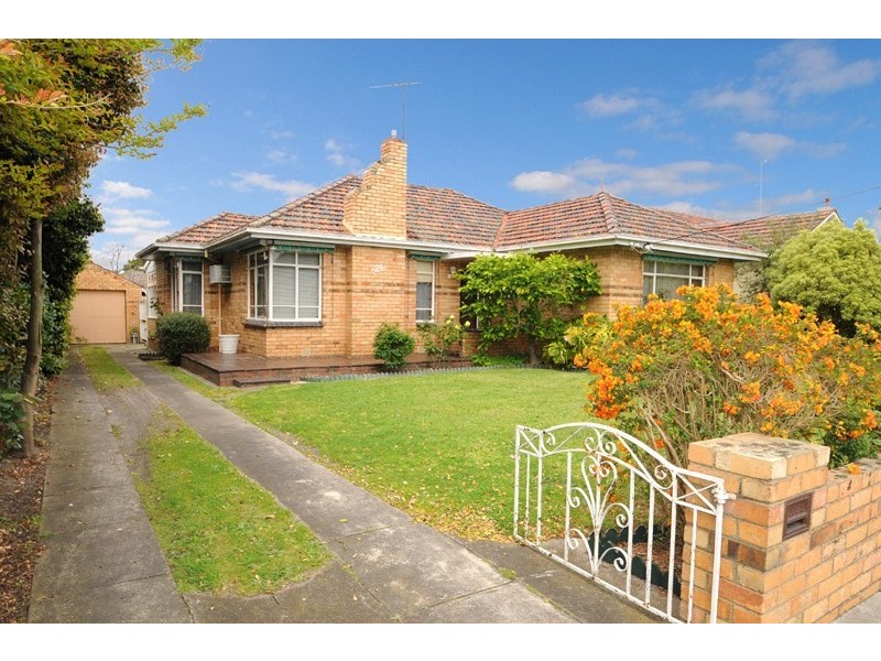24 Reid Street, Murrumbeena VIC 3163
