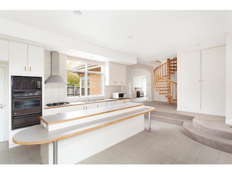 7 Kangaroo Road, Murrumbeena VIC 3163