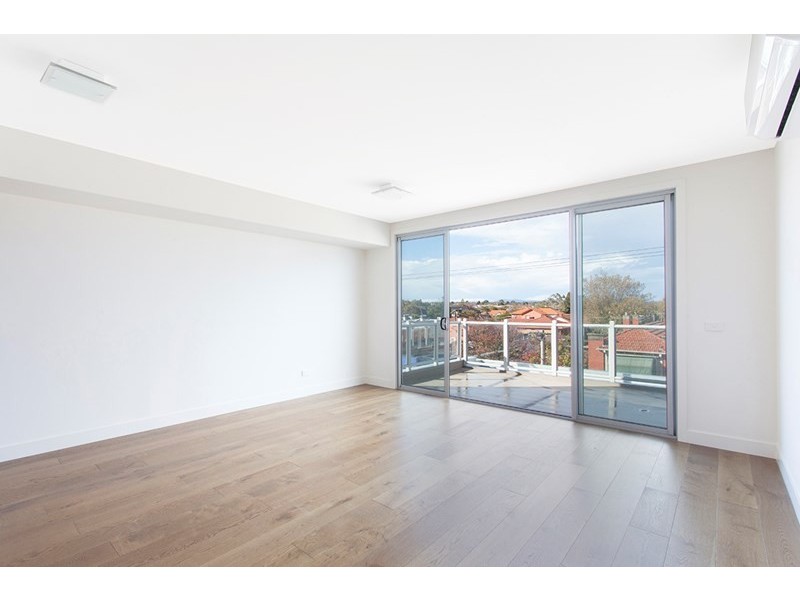 303/77 Poath Road, Murrumbeena VIC 3163