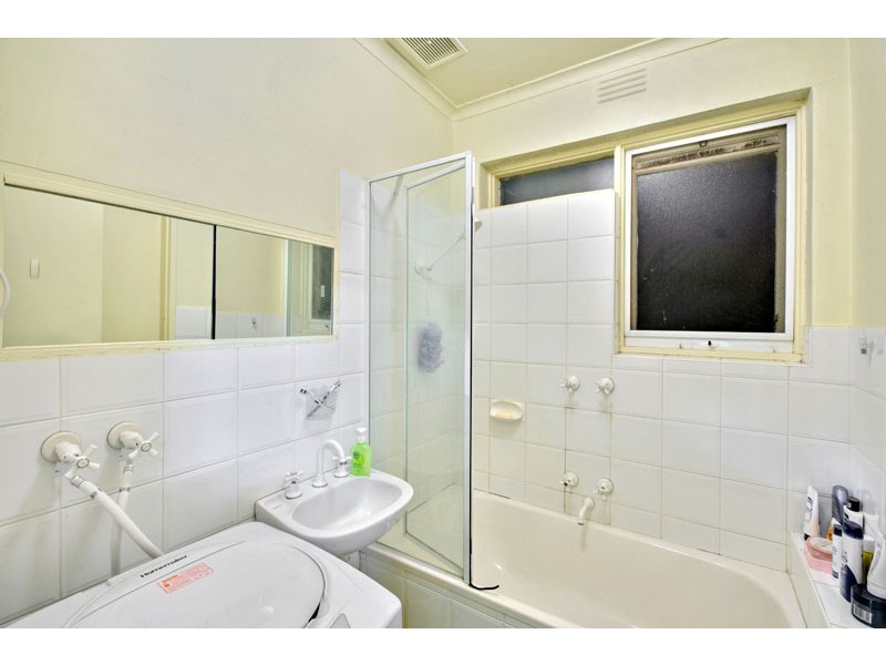 8/27 Elliott Avenue, Carnegie VIC 3163