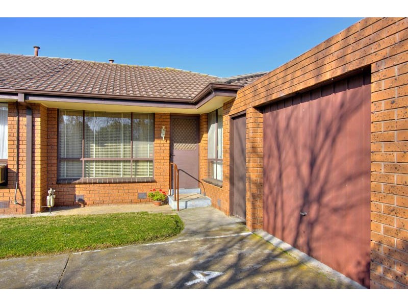 4/25 Latrobe Street, Hughesdale VIC 3166
