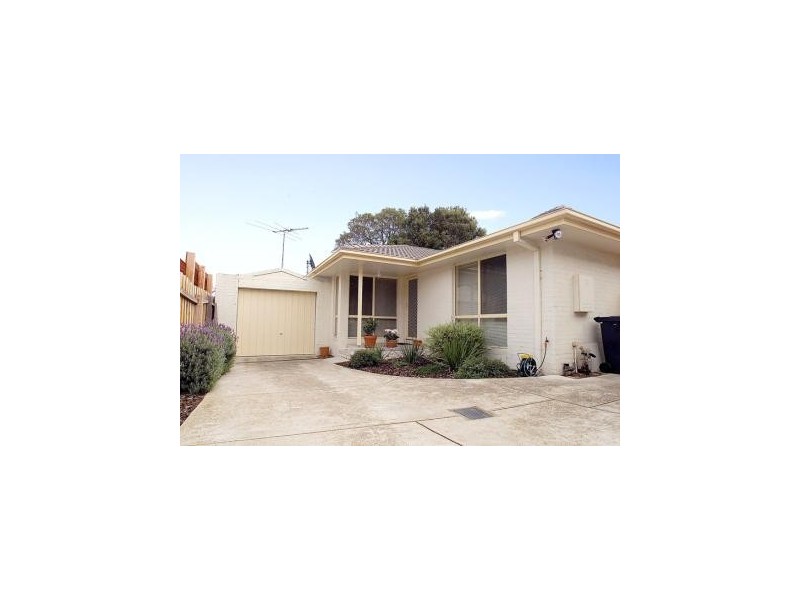 2/73 Bignell Road, Bentleigh East VIC 3165