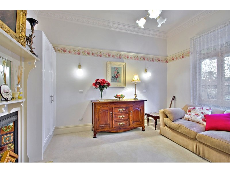 1 Rugby Road, Hughesdale VIC 3166