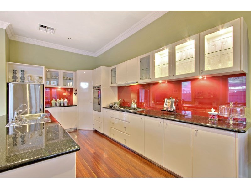 1 Rugby Road, Hughesdale VIC 3166