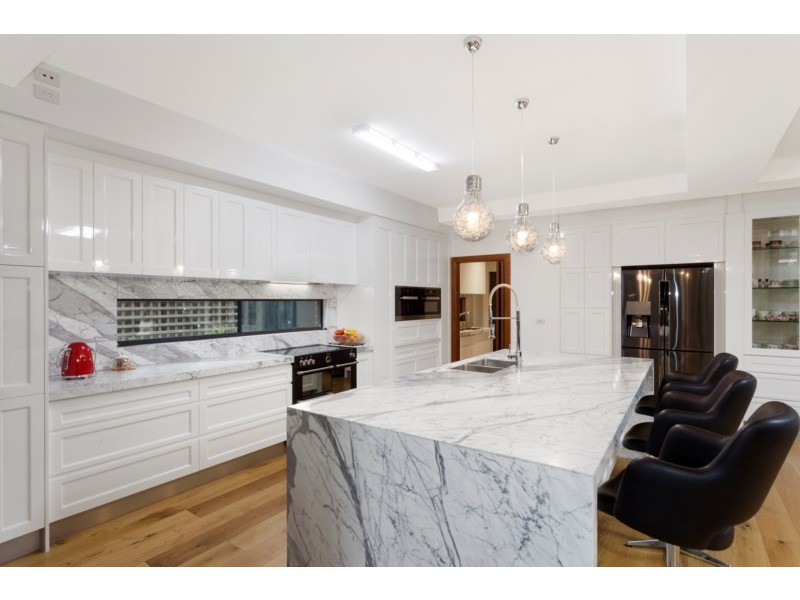 32 Elliott Avenue, Carnegie VIC 3163