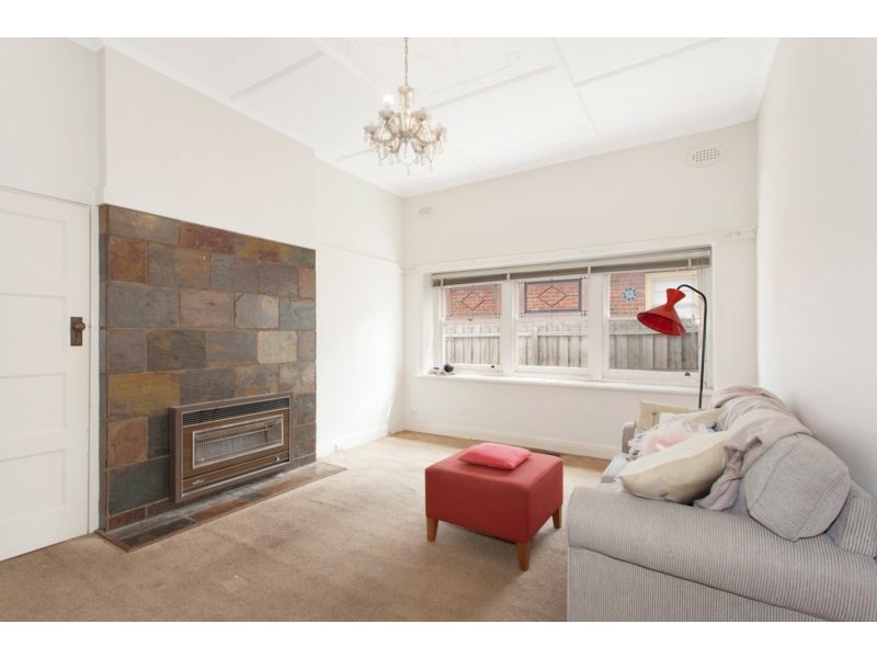 5 Yendon Road, Carnegie VIC 3163