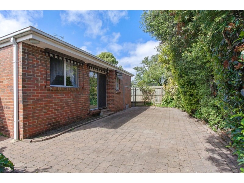 2/25 AMES Avenue, Carnegie VIC 3163