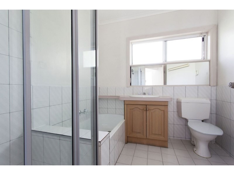 2/25 AMES Avenue, Carnegie VIC 3163