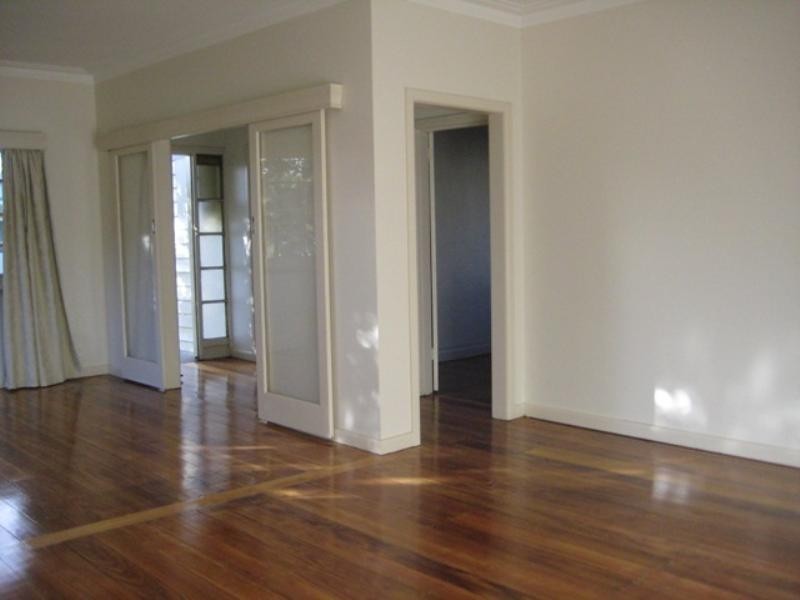 17 Normanby Street, Hughesdale VIC 3166