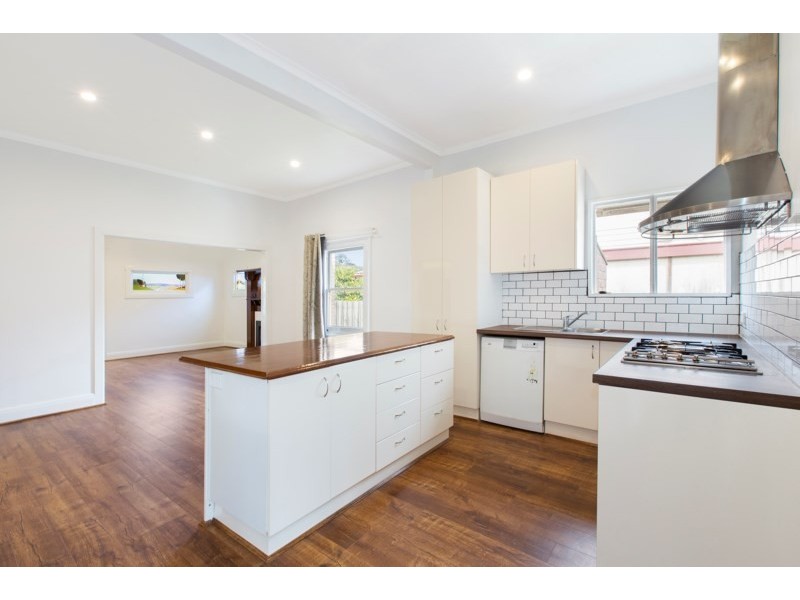 1/4 Packer Street, Murrumbeena VIC 3163