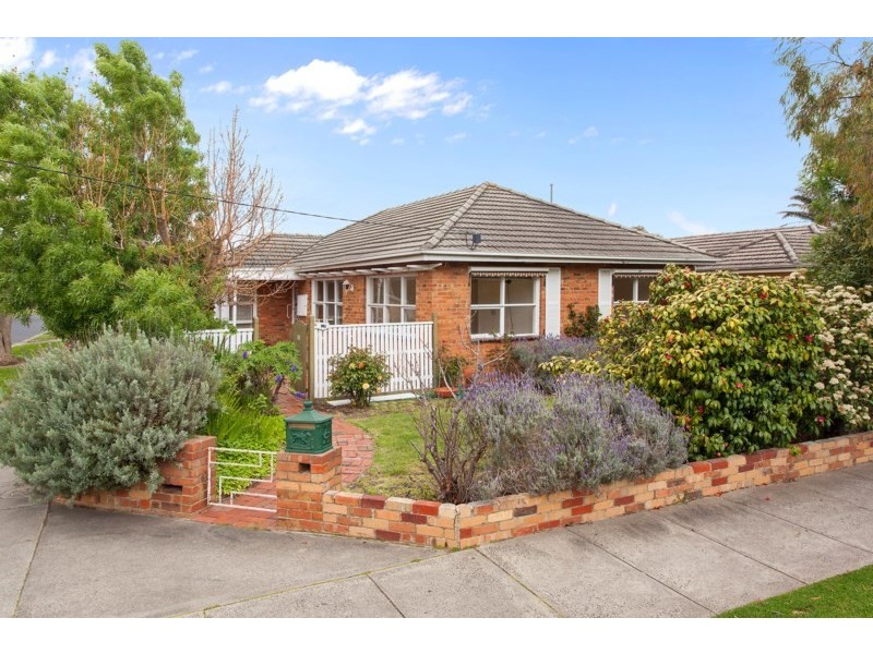 10 Wards Grove, Bentleigh East VIC 3165