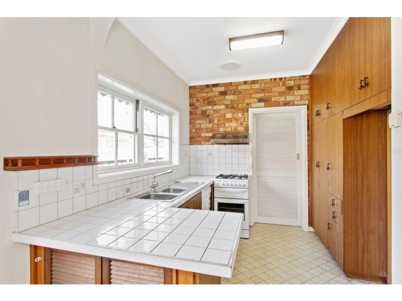 10 Wards Grove, Bentleigh East VIC 3165