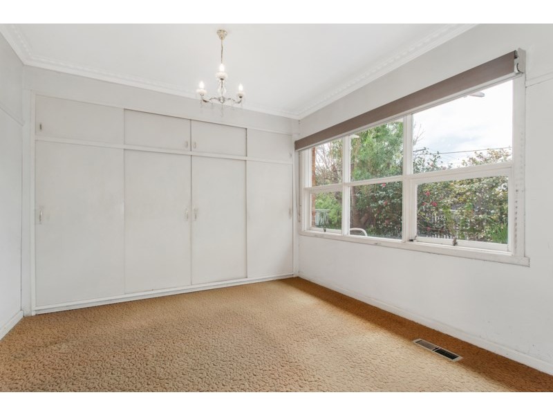 10 Wards Grove, Bentleigh East VIC 3165