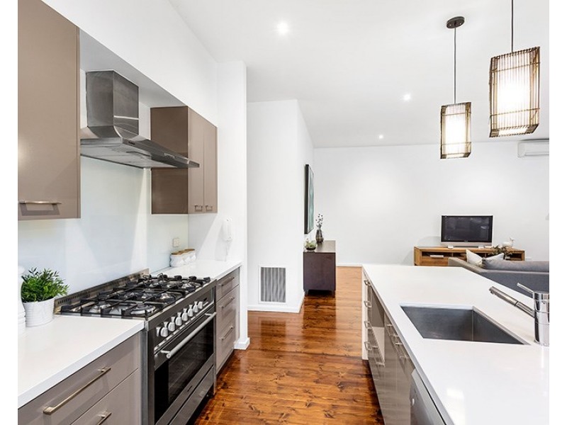 9 Margaret Street, Carnegie VIC 3163