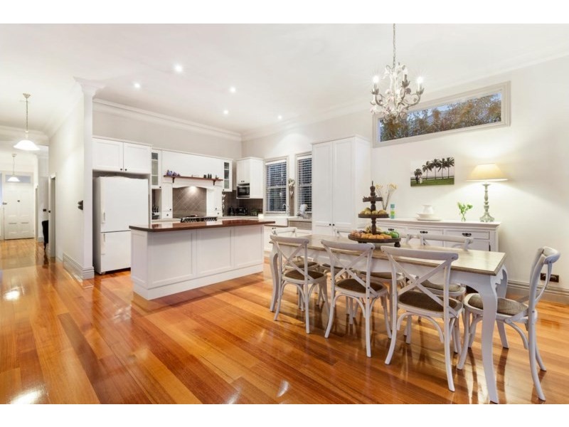 22 Latrobe Street, Hughesdale VIC 3166