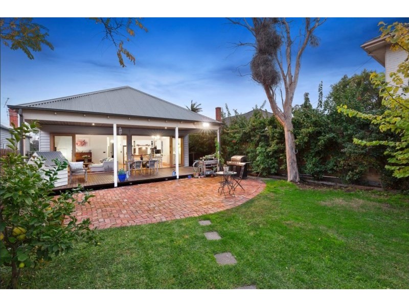 22 Latrobe Street, Hughesdale VIC 3166