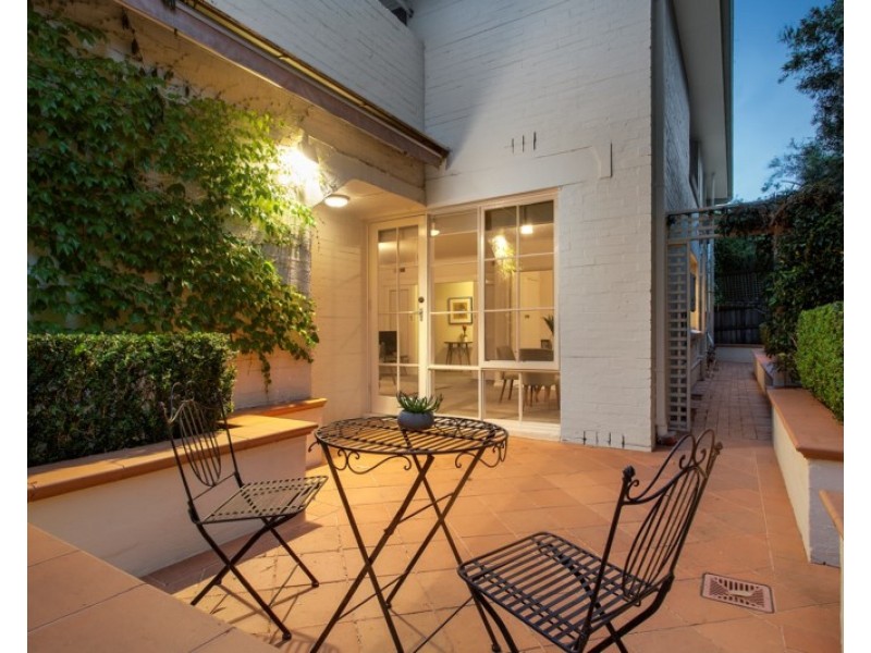 4/7 Ferncroft Avenue, Malvern East VIC 3145