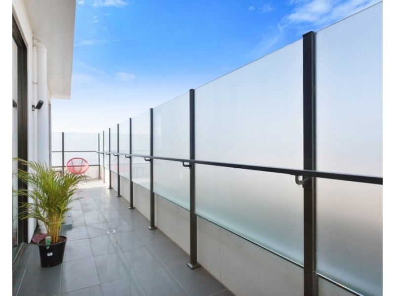 303/25 Truganini Road, Carnegie VIC 3163
