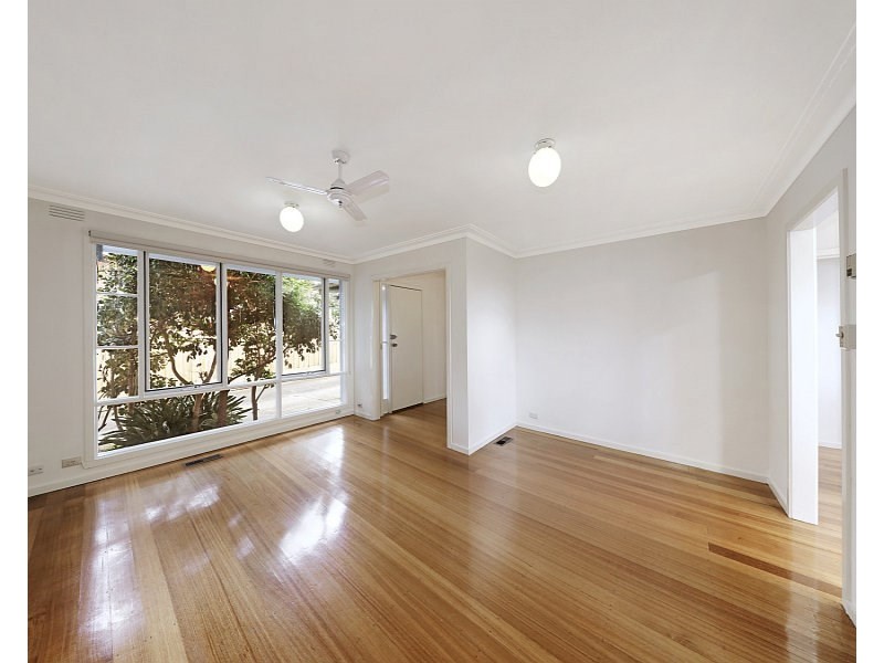 2/11 Iris Road, Glen Iris VIC 3146